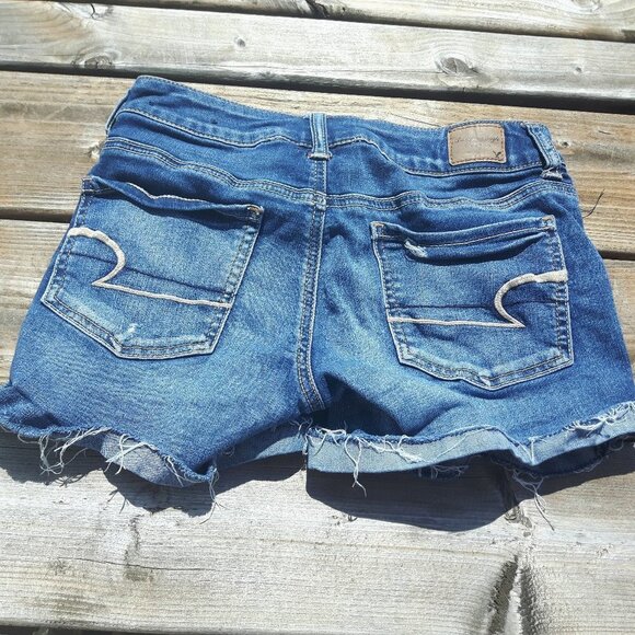 American Eagle Outfitters Super Stretch Shorts 2 - Picture 4 of 4